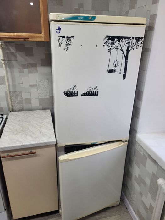 Холодильник stinol