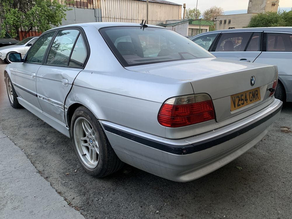 Продаваме на части бмв е38 728и bmw e38 728i