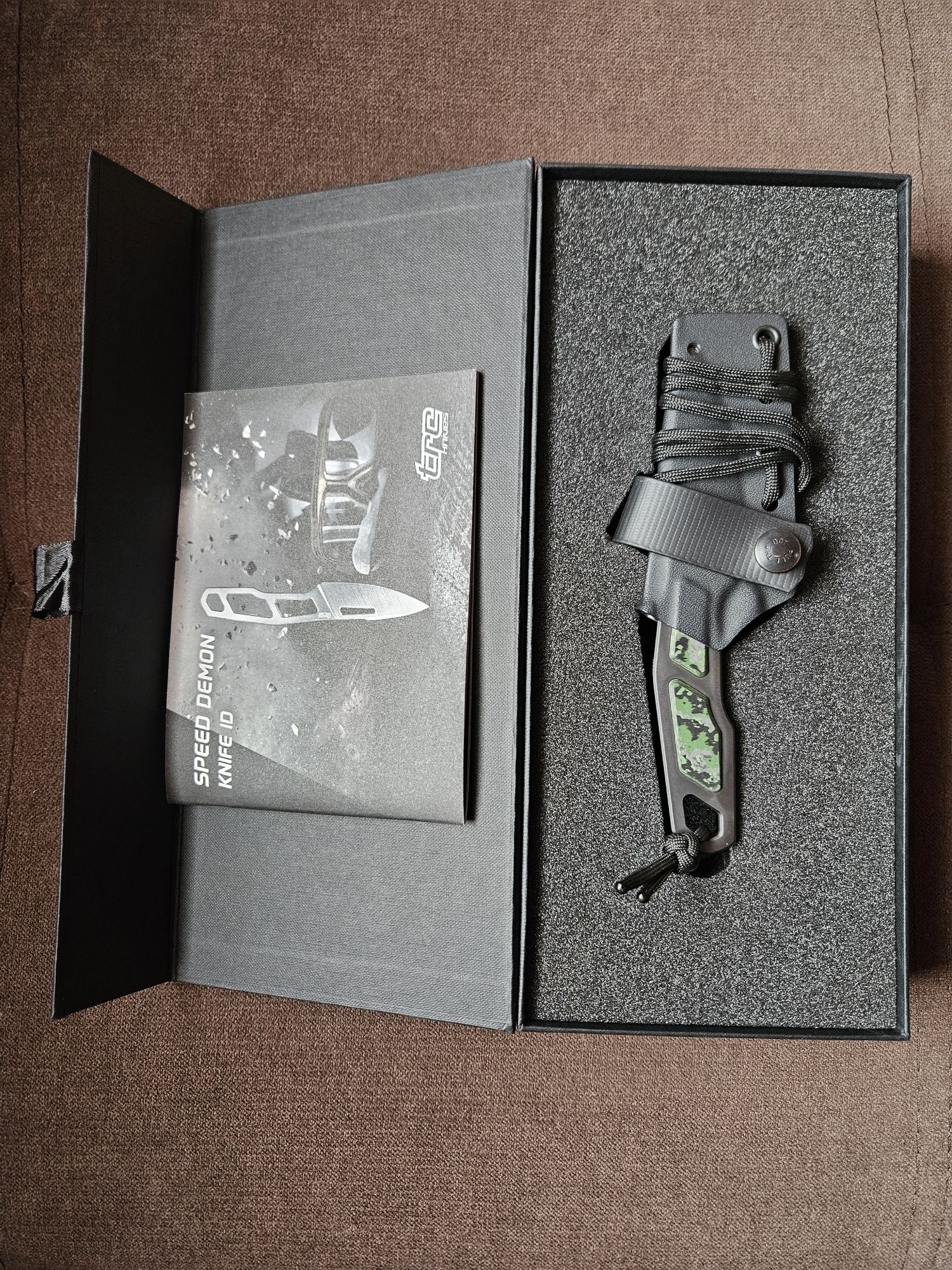 Нож TRC Speed Demon-Carbon