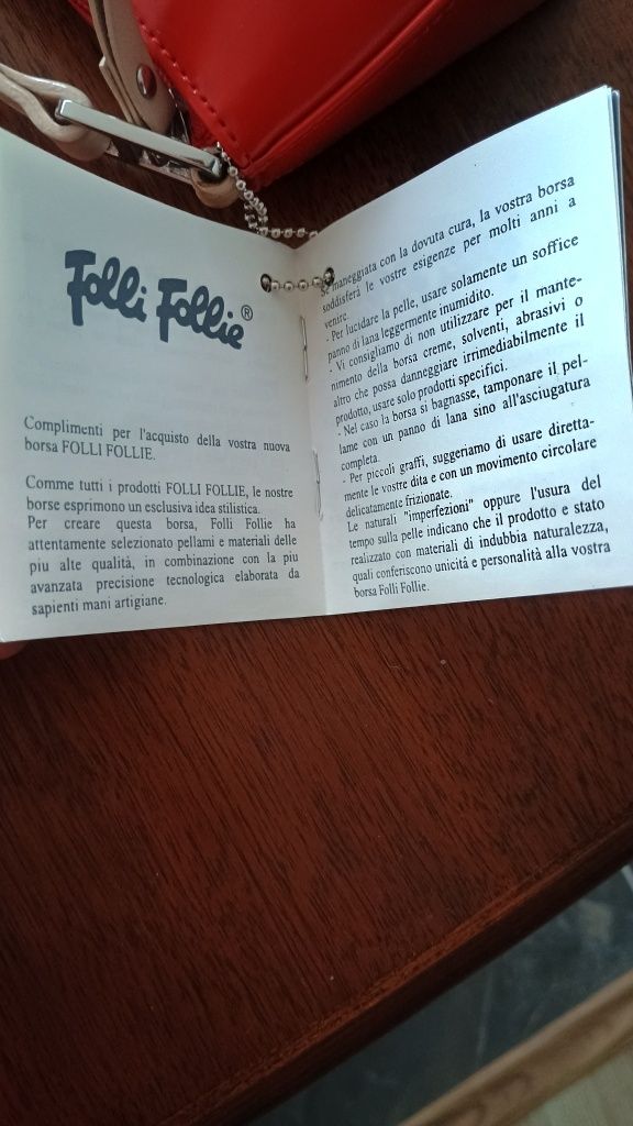 Червена дамска чанта Folli Follie