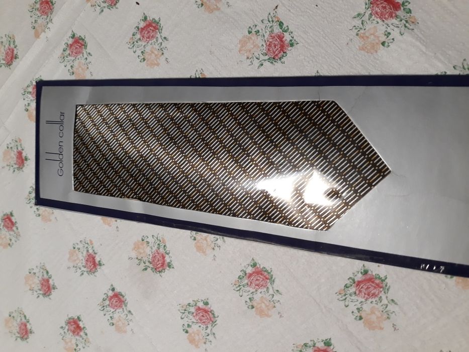 Cravată Golden Collar