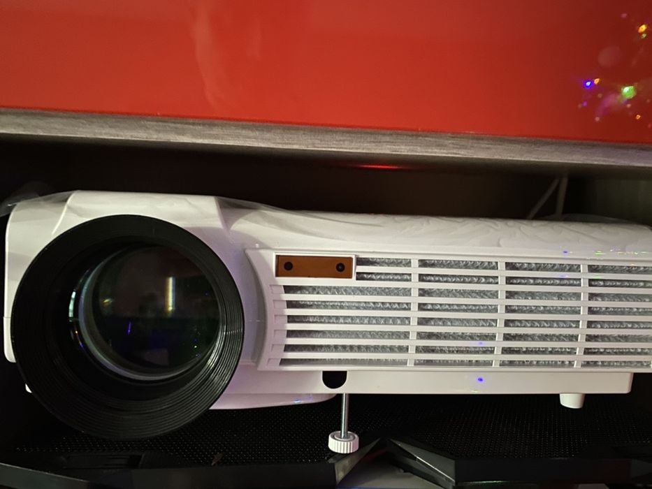 Proiector smartidea 96 wifi android