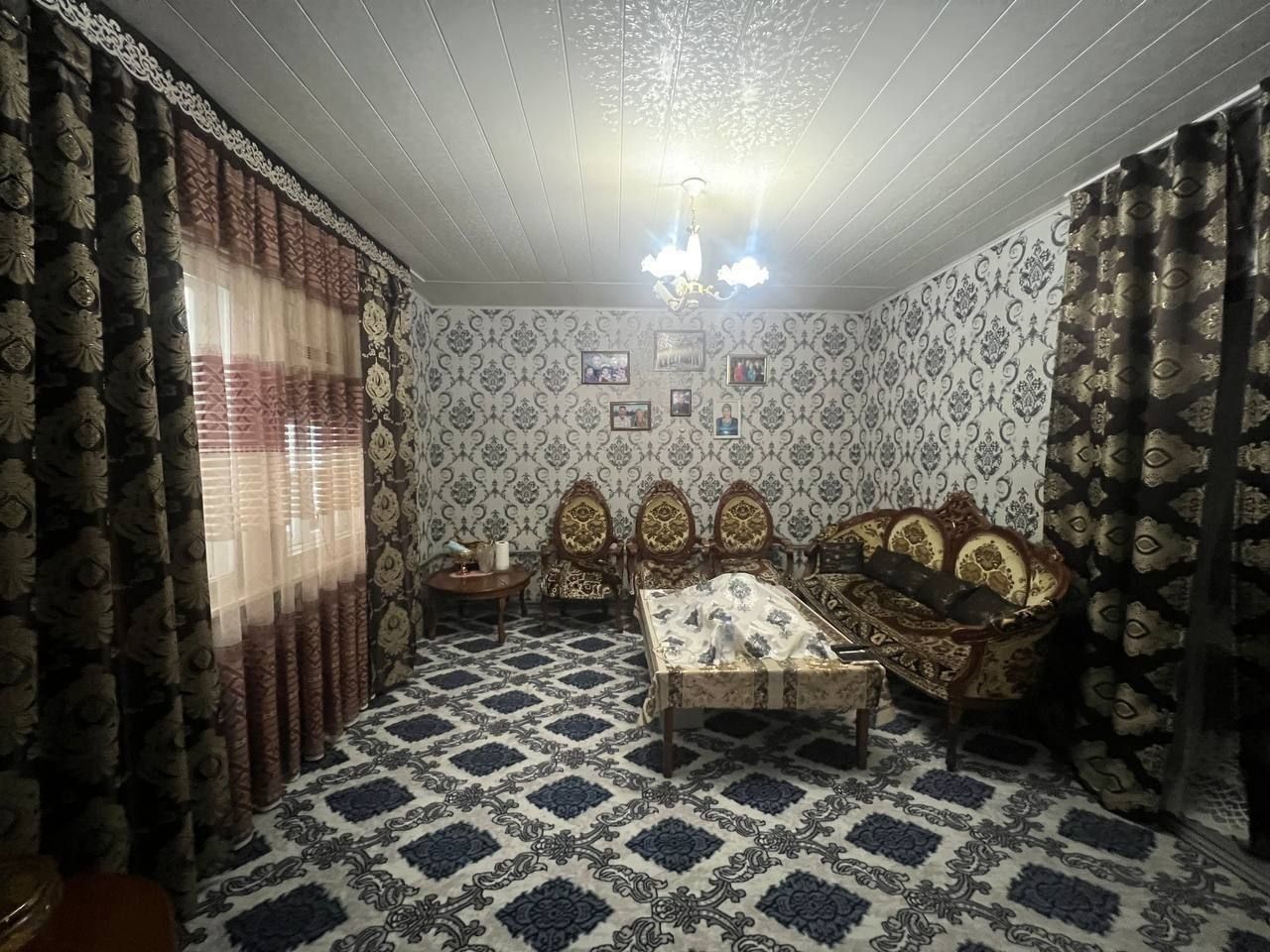 Продаётся Дом Город Чирчик Аранча 6 сотых 12 комнот