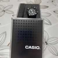 Часовник CASIO -черен
