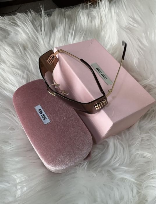 Слънчеви очила Miu Miu