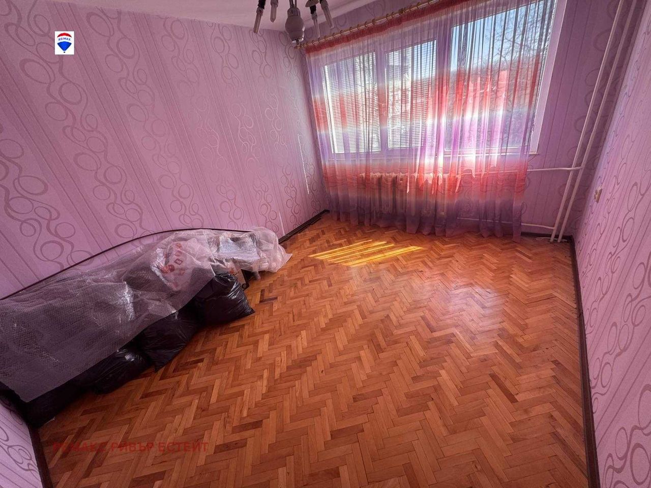 Продава се Тристаен апартамент в Русе, Възраждане - 85 кв.м за 1336 €/кв.м - Снимка #5