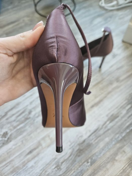 Обувки на ток Zara