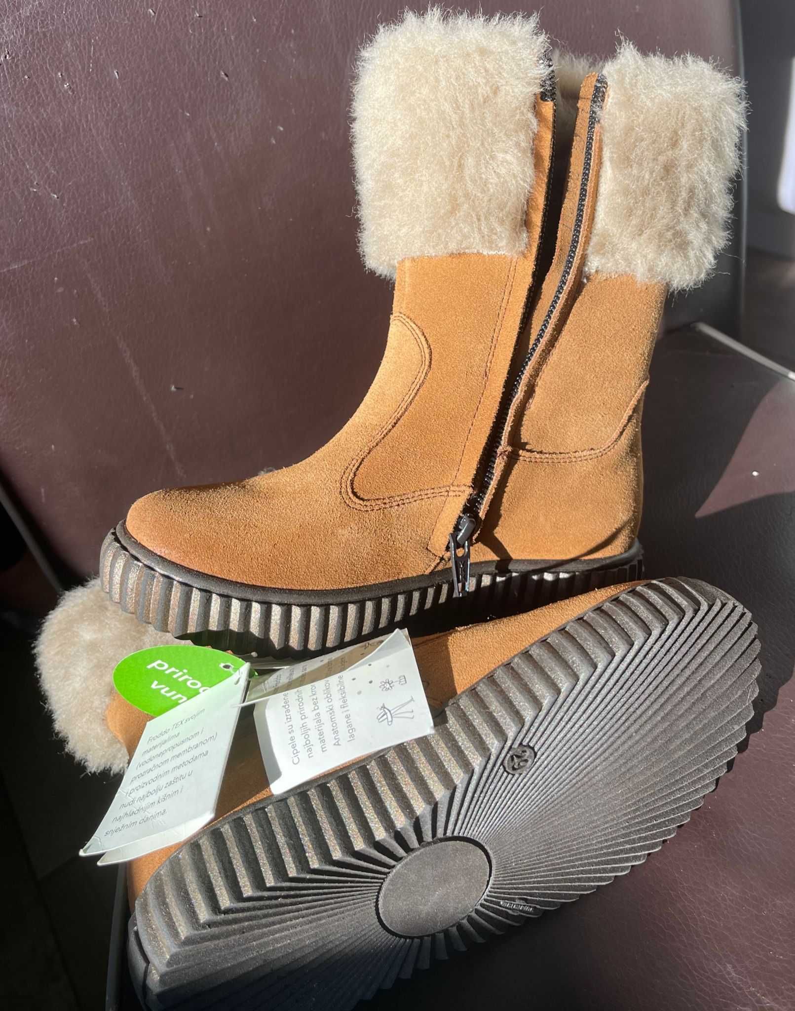 Ghete fetita din piele intoarsa,cu blanita pe interior-Froddo Tex-29