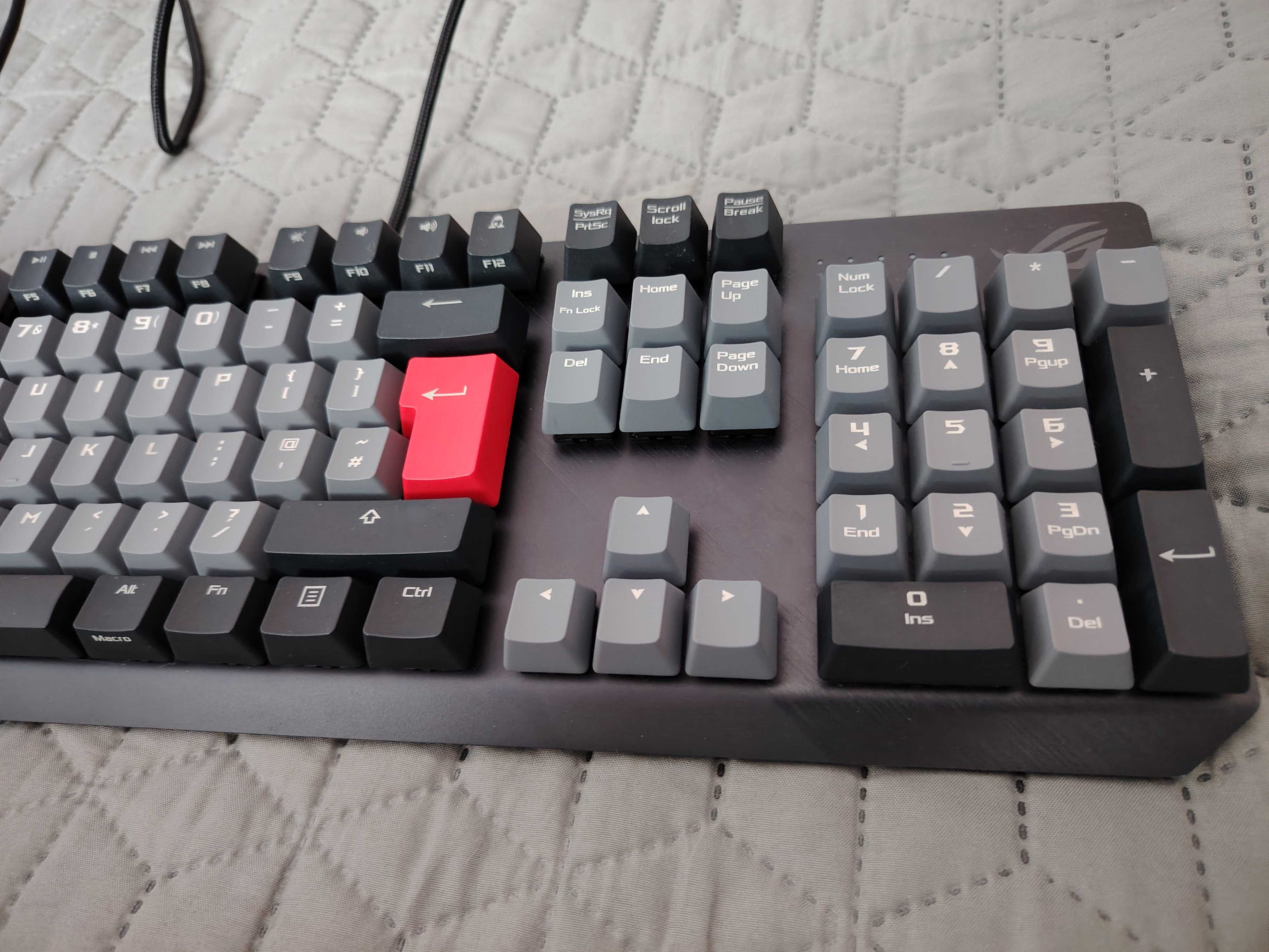 ASUS Rog Strix Scope PBT (first gen) mechanical keyboard