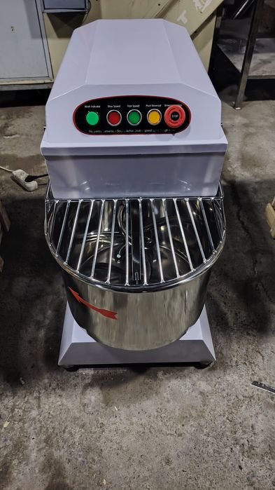 Manual mikser somsa va bulochka xamir uchun