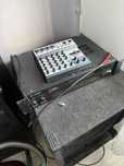 Vand 2 sateliți 15 inch plus 1 subwoofer de 15 inch