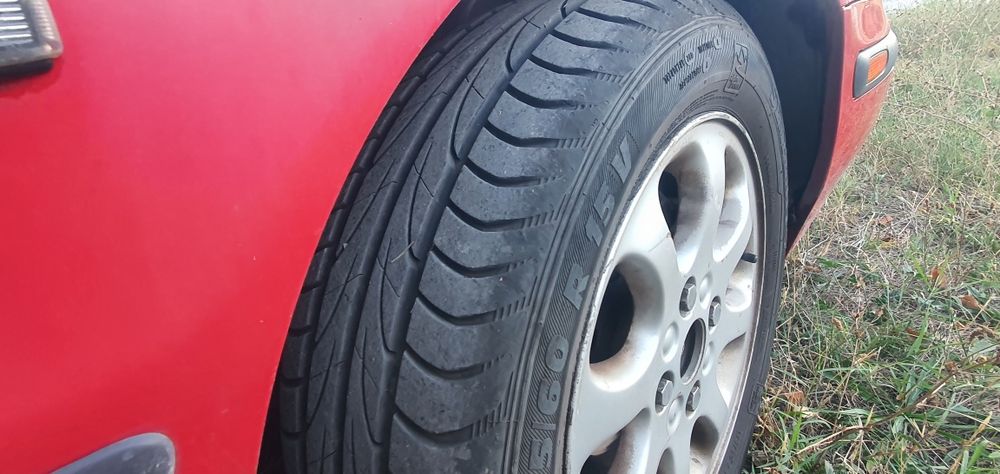 VOLVO   S40 семеен автомобил