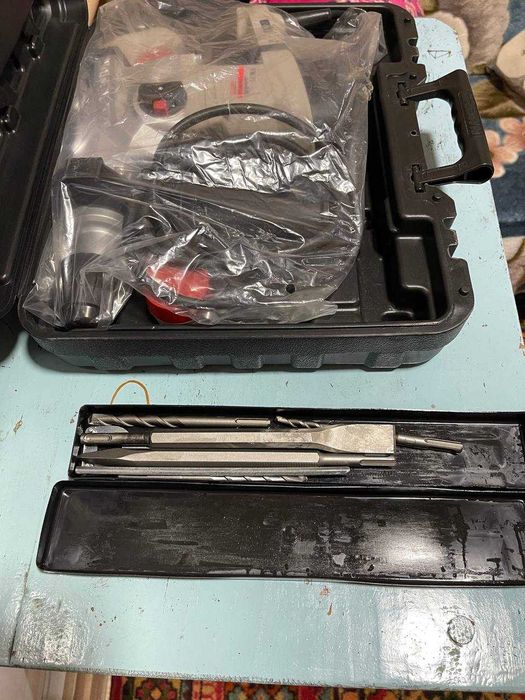 Продаётся новый перфоратор CROWN Original