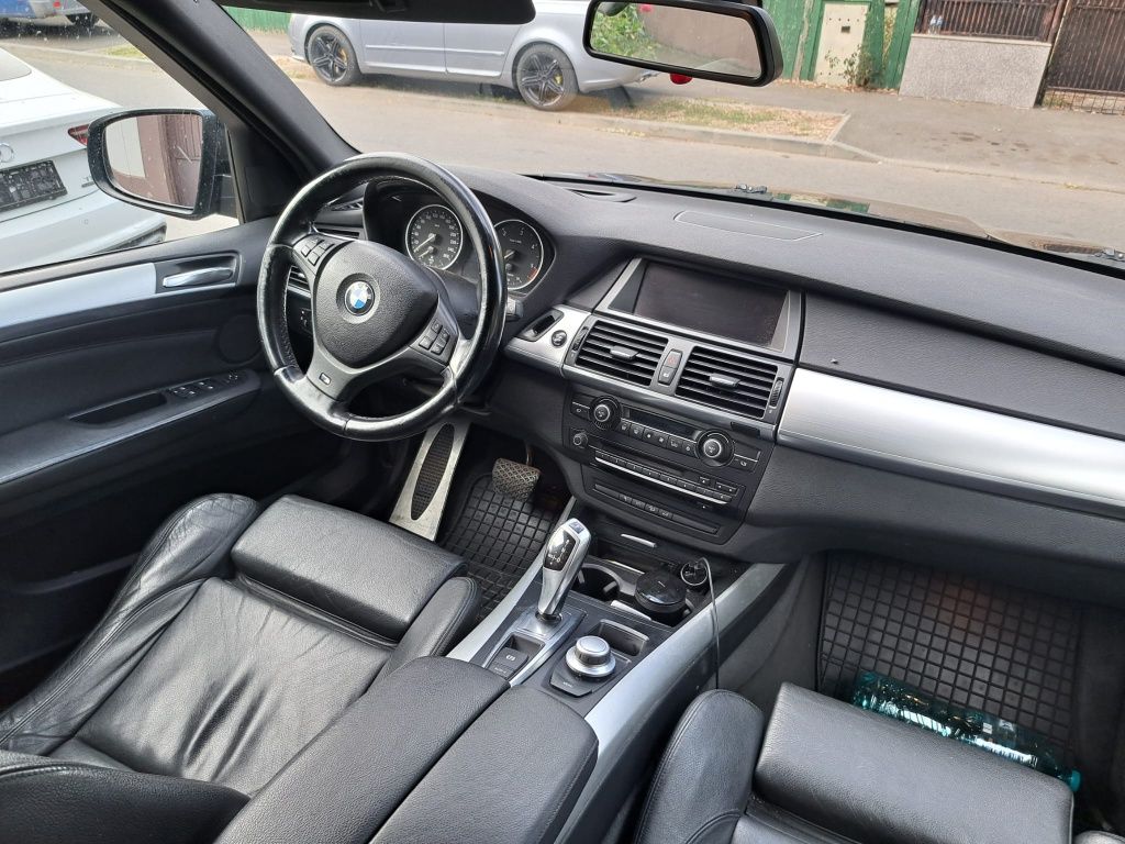 BMW x5  masina personala