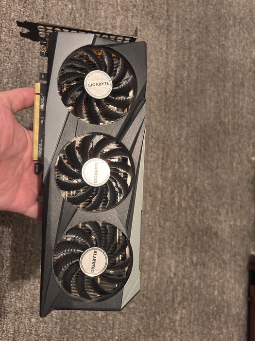 Видеокарта GIGABYTE GeForce RTX 3060 Ti