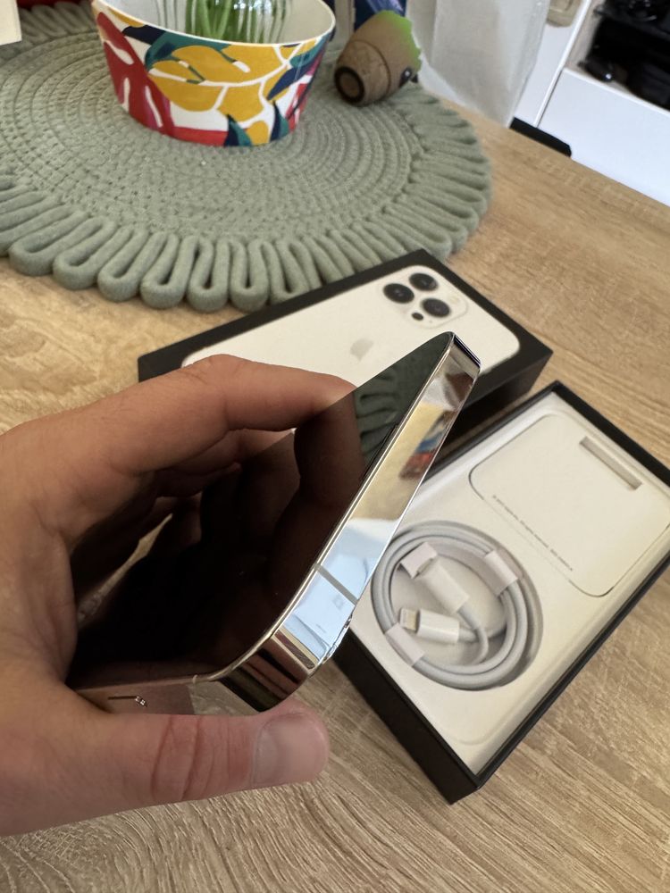 Iphone 13 pro silver/white
