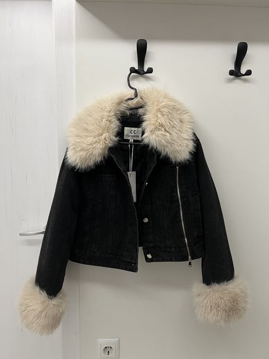 Дамско зимно яке с пух