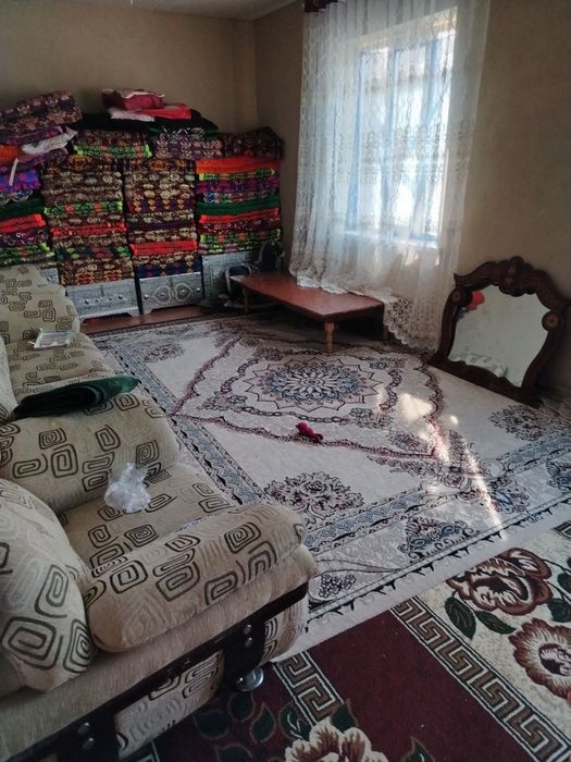 Hovli sotiladi mingchinorda 7 sotix