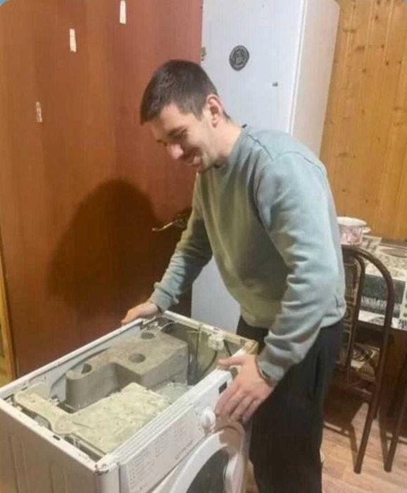 Профессиональный мастер по ремонту стиралок