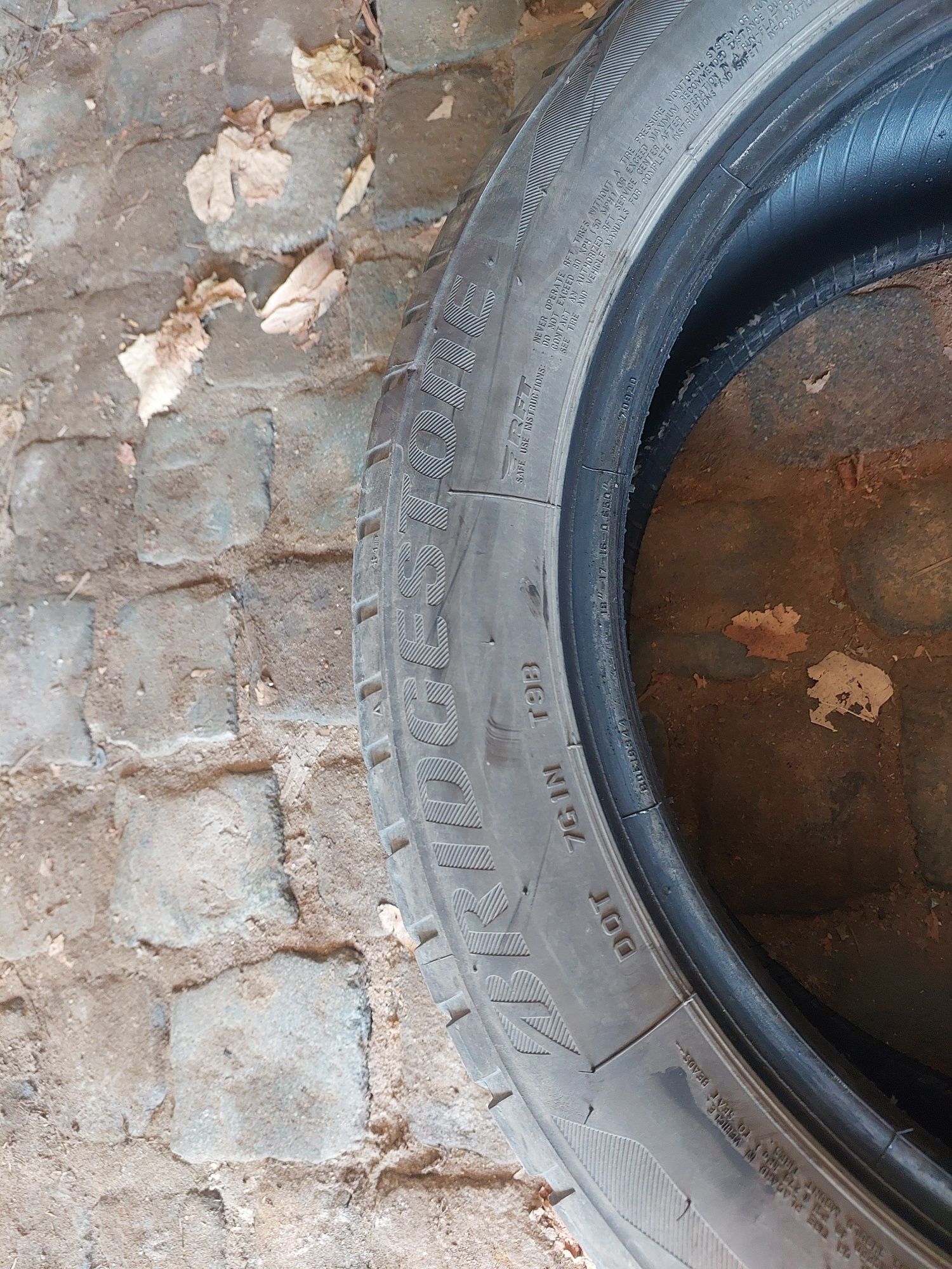 Goodyear 235 45 18 3бр всесез. Bridgestone 225 50 18 2бр зимни