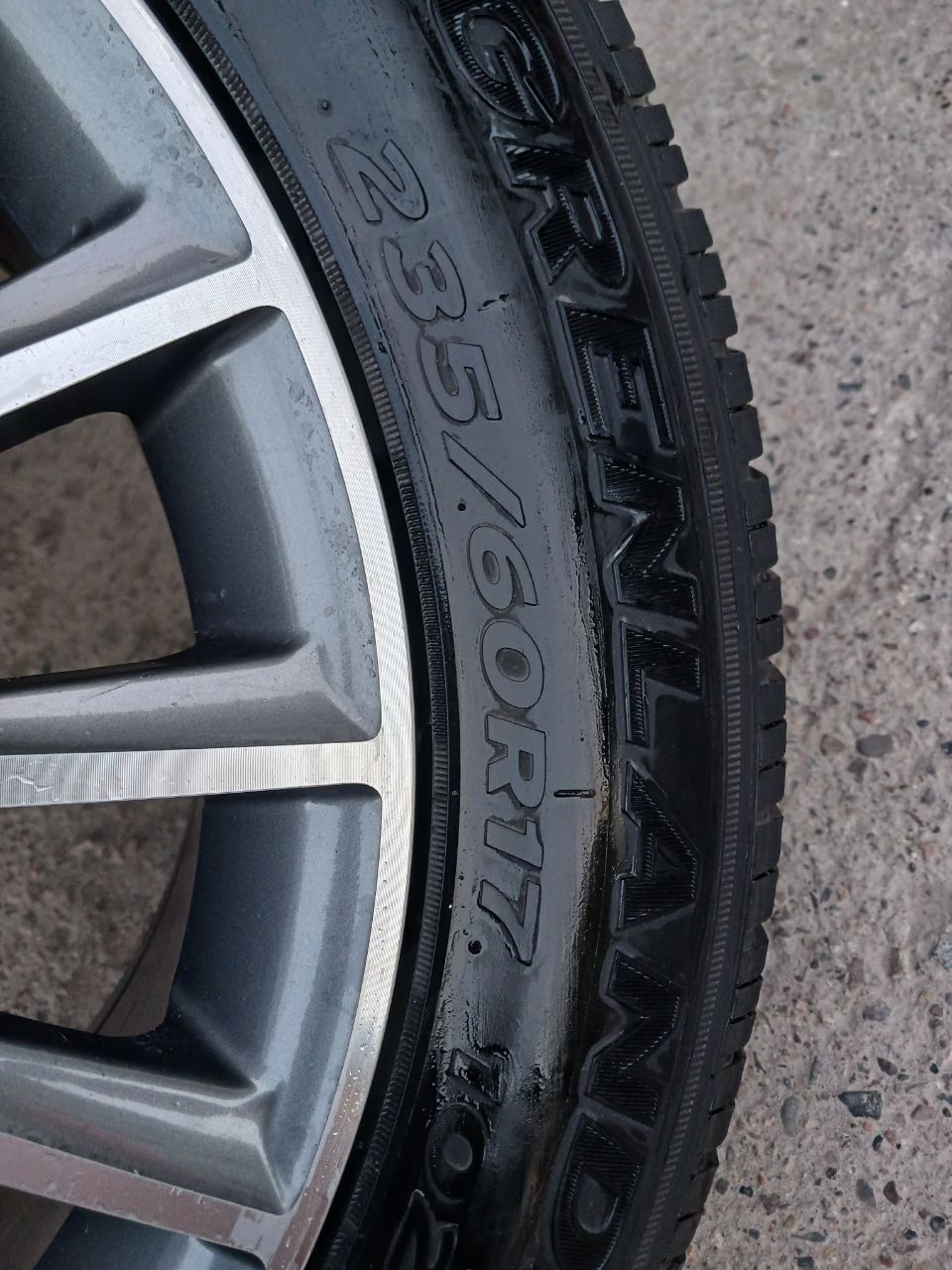 Срочно продается диска балон 235/60 R 17