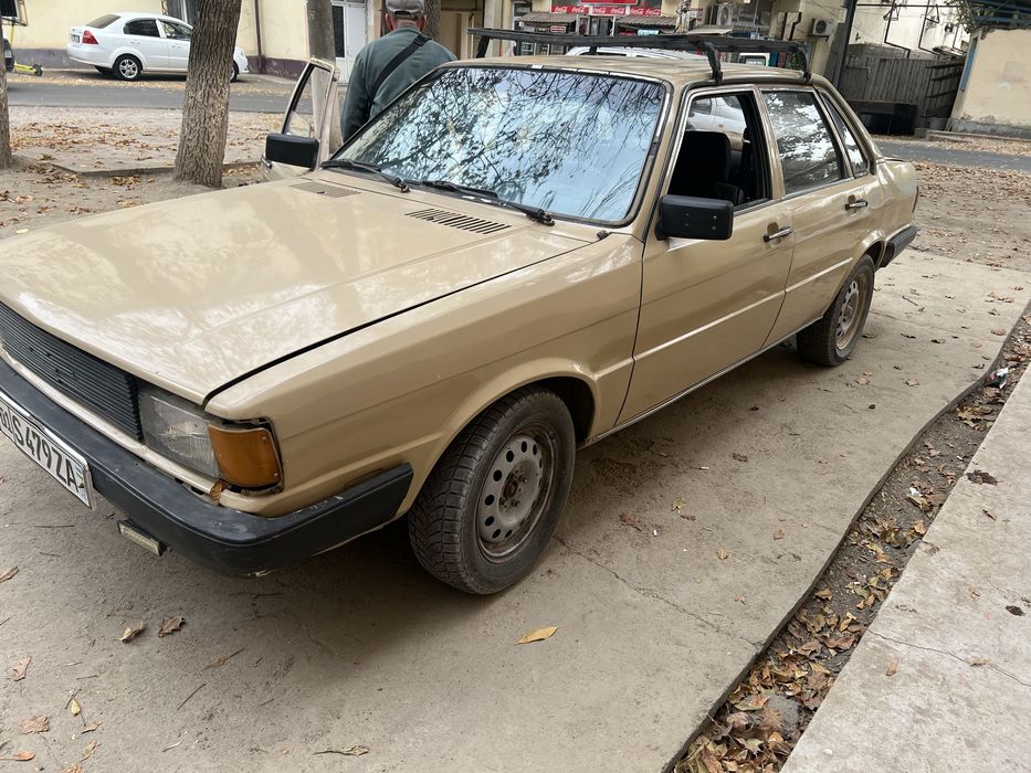 ауди 80 срочно без аренды