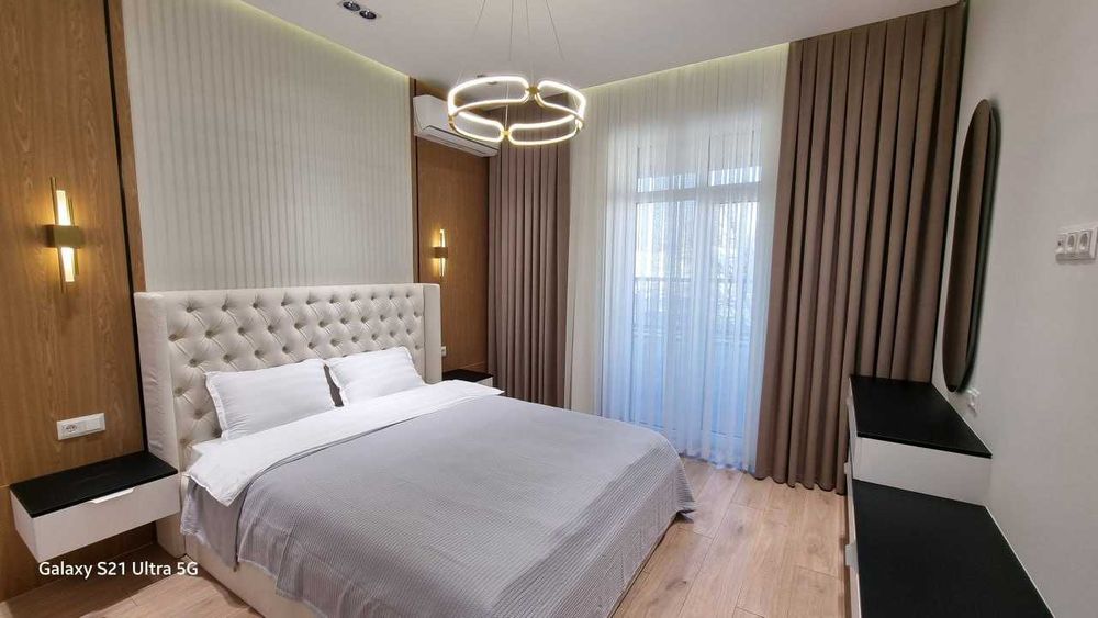 сдается квартира на NRG Oybek 3х ком.