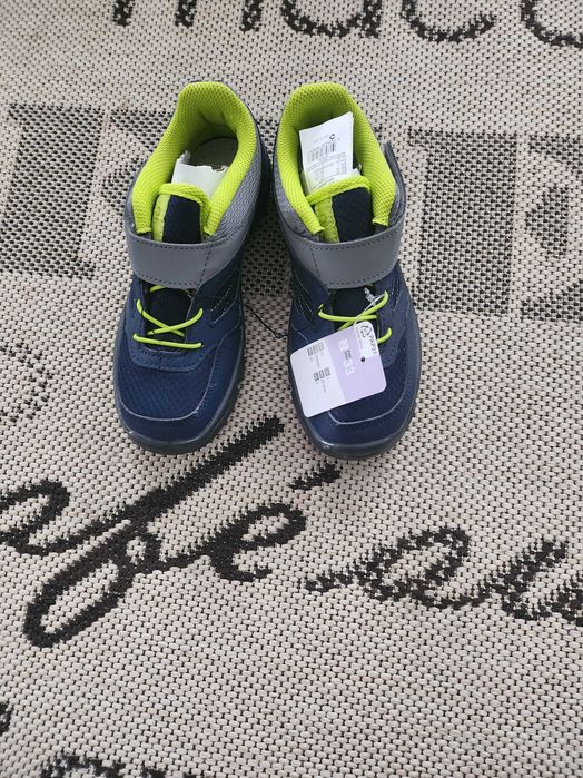 Adidasi sport pt copii