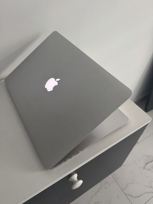 Macbook pro retina i7, 15 inch