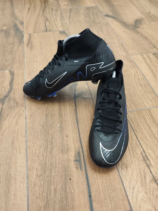 Футболни обувки Nike Mercurial