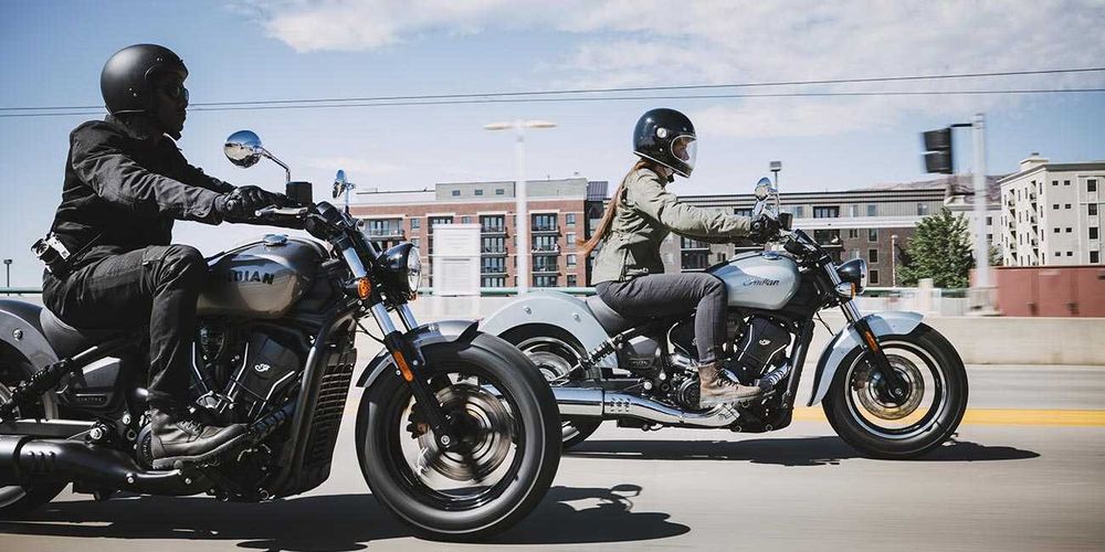 Indian Scout Sixty Classic nou-livrare prin EST BIKE Campina