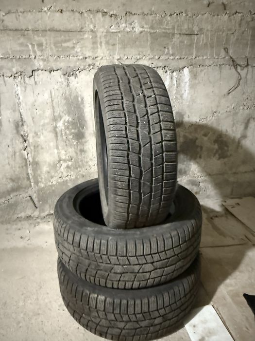 Зимни гуми Continental 225/50 R17 – 3 броя