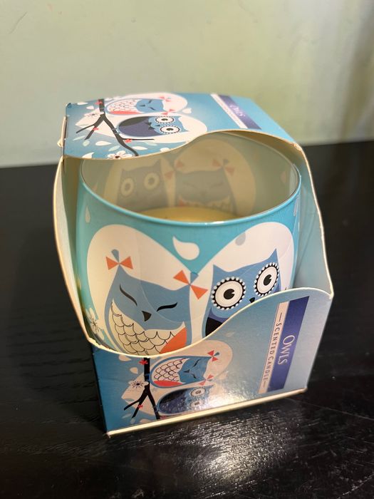 Lumânare parfumată cu bufnițe