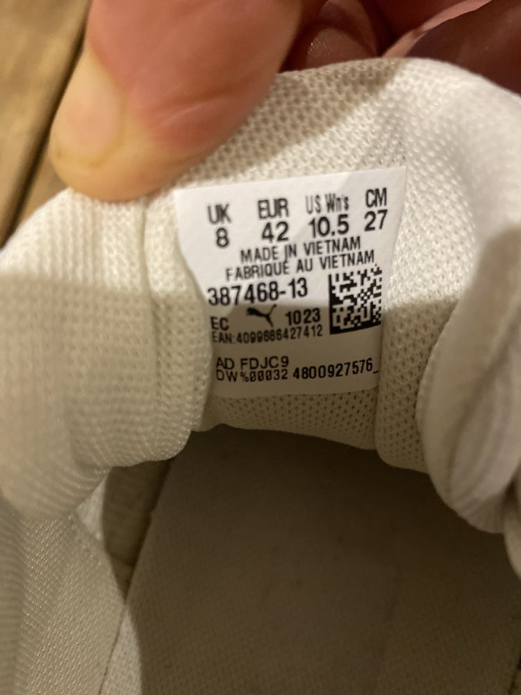 Спортни обувки на  PUMA