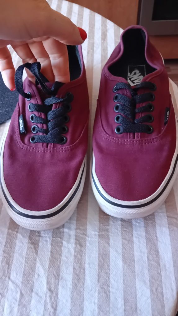 Пролетни Кецове Vans