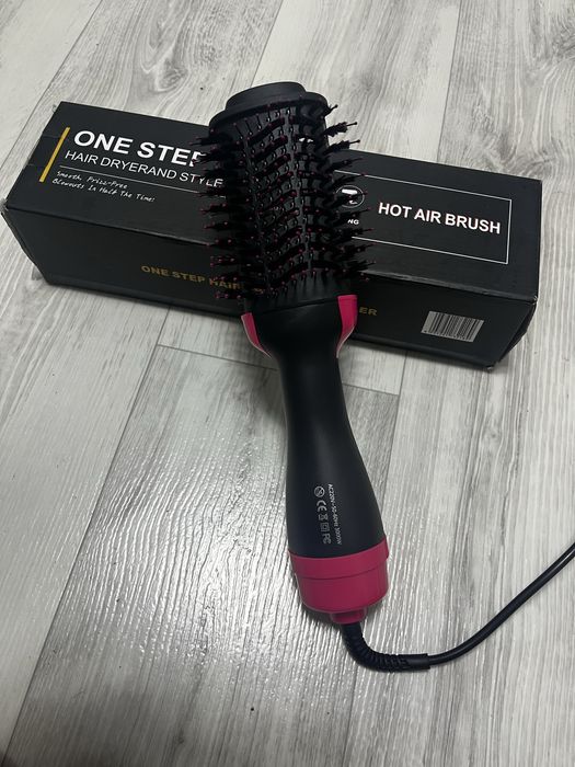 Продам фен расческа для укладки волос