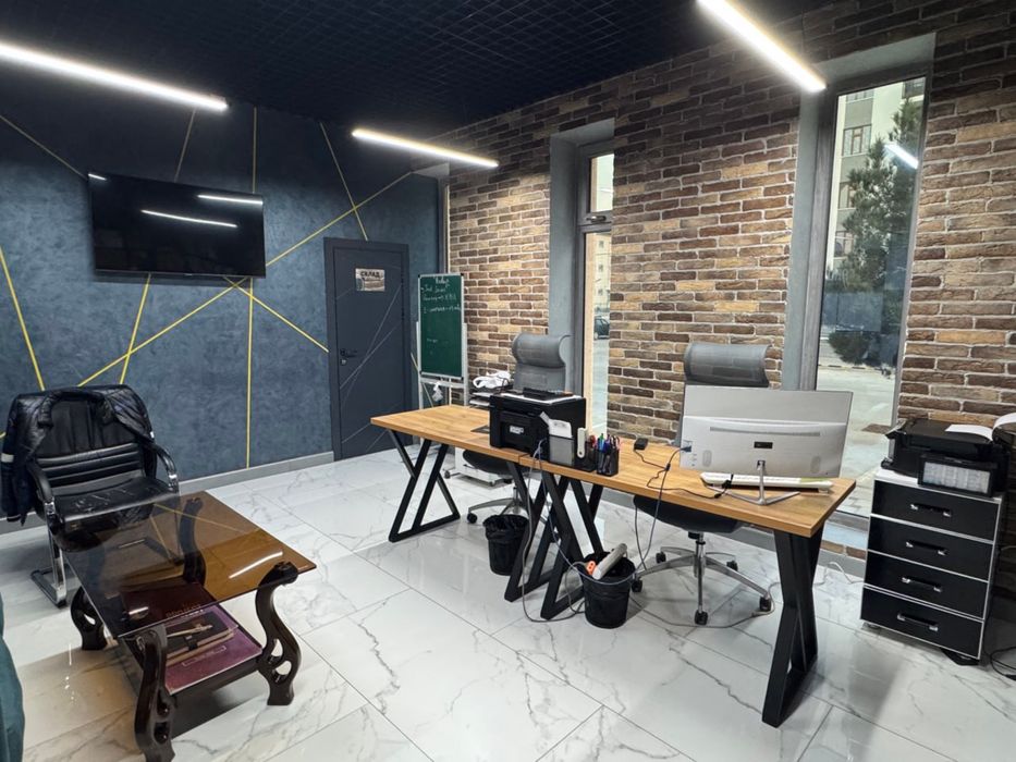 Сдаётся в аренду Коммерческое помещение Фитнес-клуб просторная офис