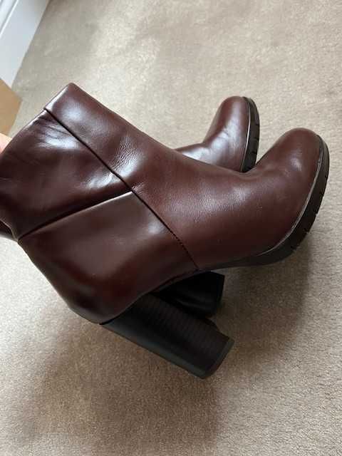 Ghete din piele naturala Rizzoli, 37