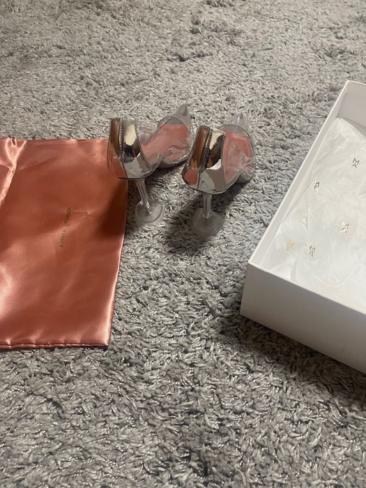 Обувки Amina Muaddi