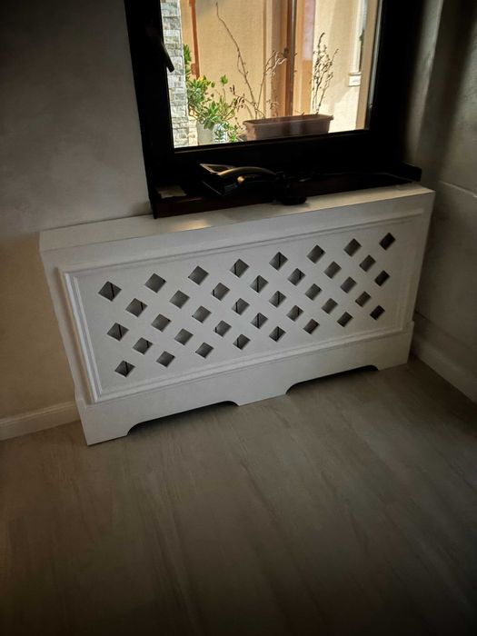 Masca calorifer PVC alba reconditionata -128*72*16