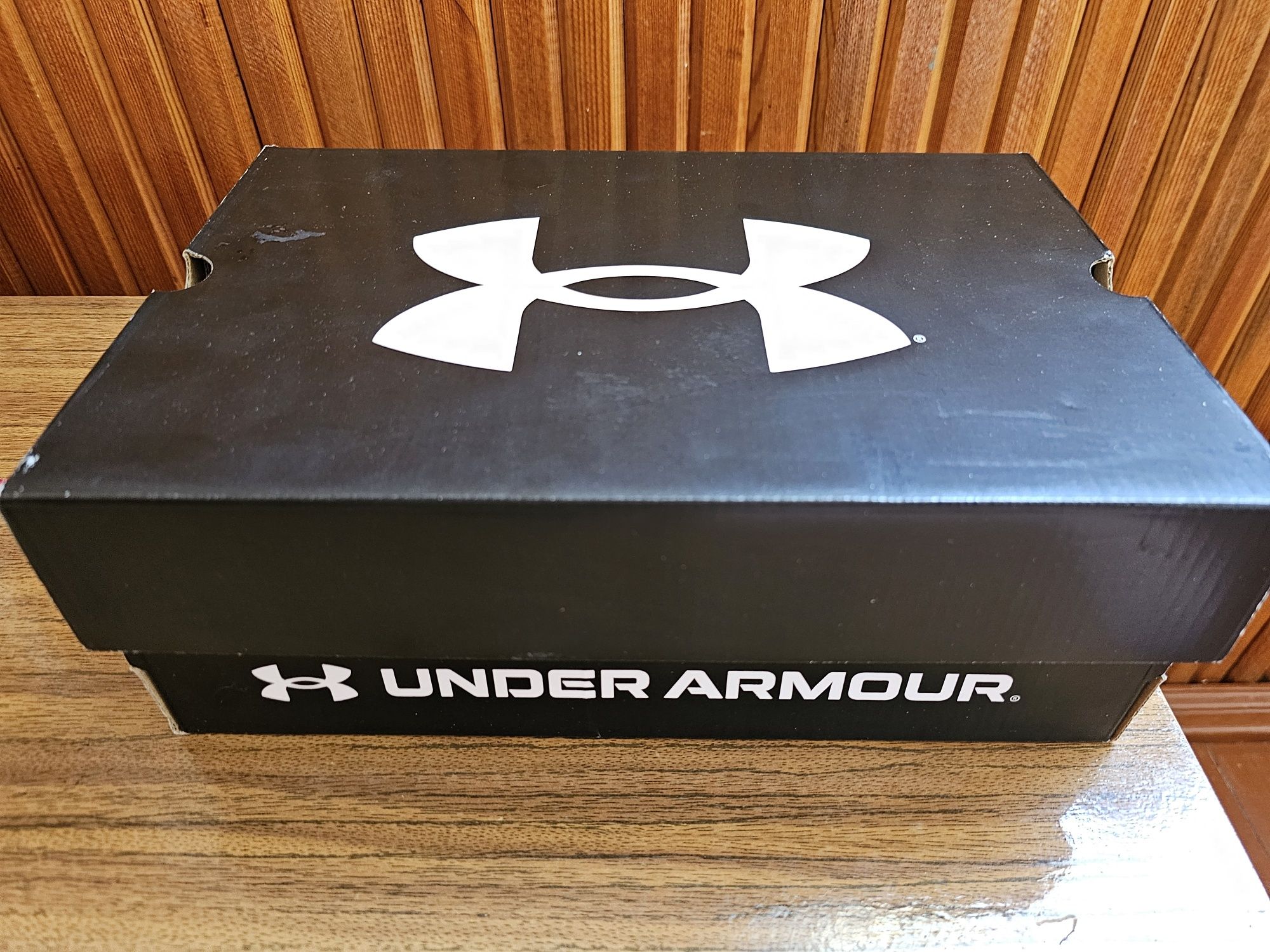 Женские кроссовки Under Armour HOVR Sonic 6