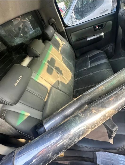 Dezmembrez Toyota Hilux 3.0 Invincible manual 2012-2015 1KD-FTV