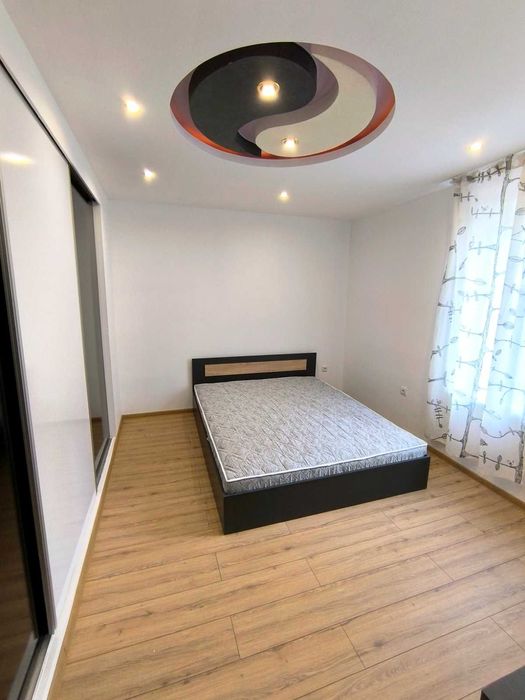 Давам под наем двустаен апартамент в гр. Перник кв. Изток