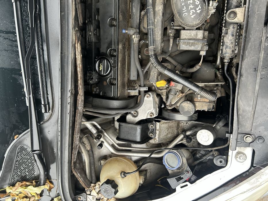 Пежо 307 цц на части Peugeot 307 cc na chasti