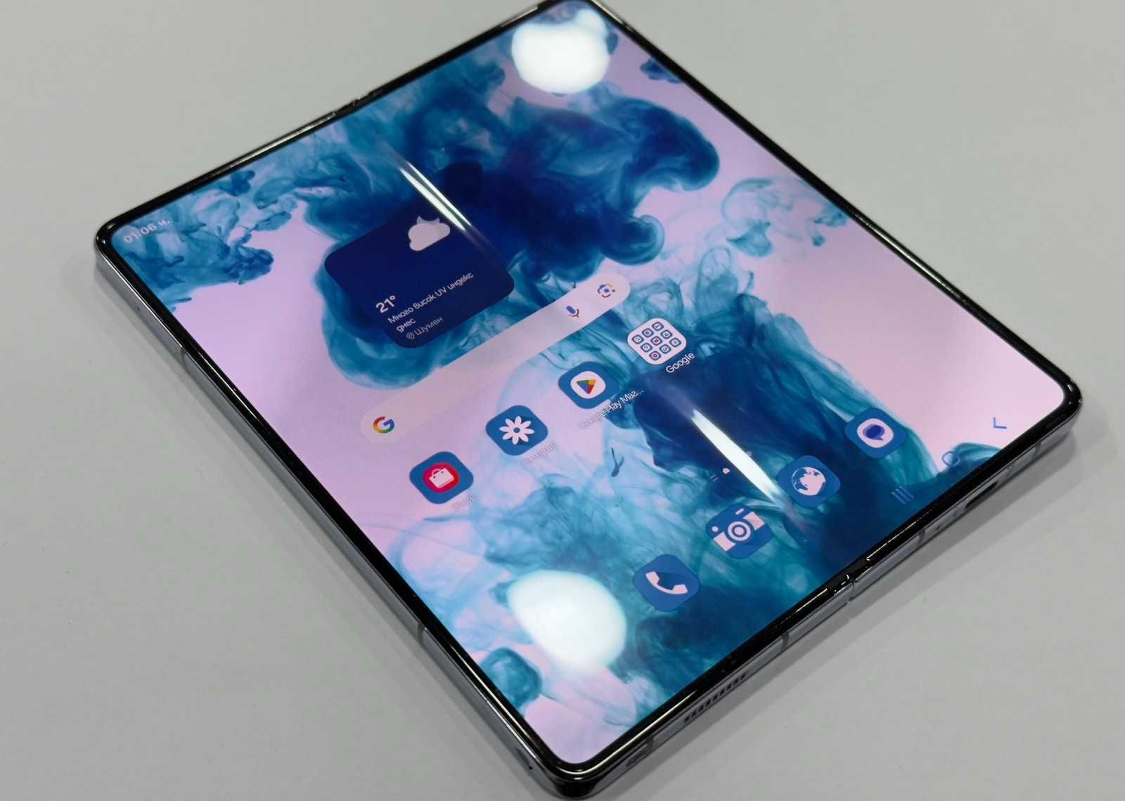 Телефон - Samsung Galaxy Z Fold 5 / 256GB