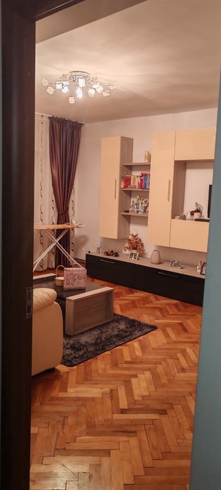 Vand apartament 3 camere deosebit