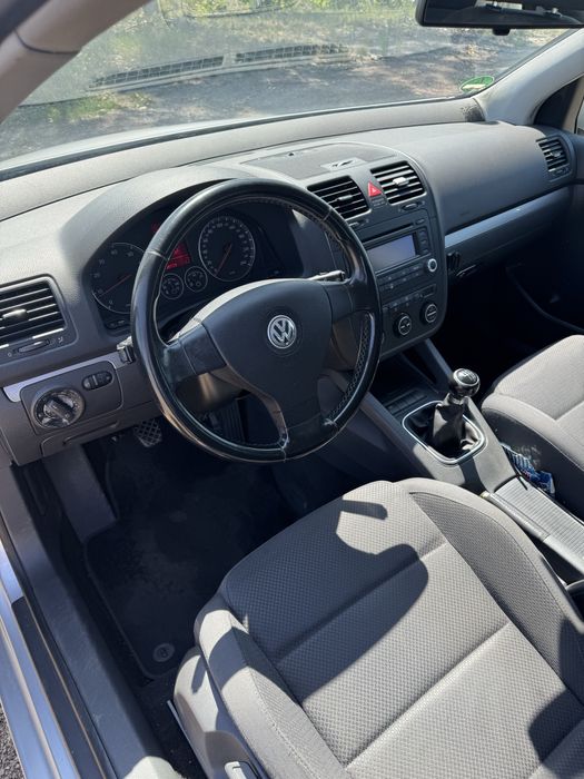 VW Golf 2,0 benzina, an 2006