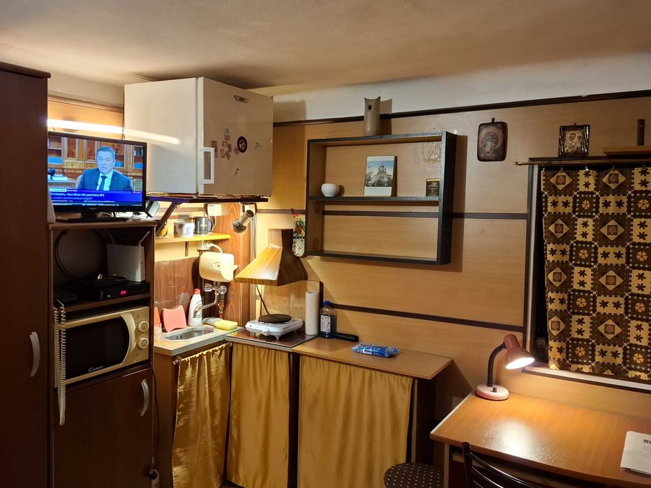 Inchiriez studio(cam.+baie=12mp), Cotroceni, mob., 3/3, metrou, 1300L