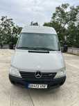 Mercedes benz sprinter