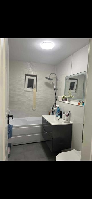 Ap 2 camere dec .zona sud